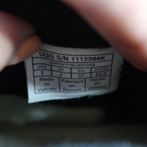 UGG Classic Clear Mini Ankle Winter Boots Womens Size 5 - Picture 3 of 5